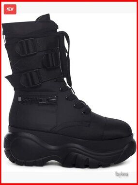 Chunky Platform Combat Boots with Zipper Pockets Buckled Straps